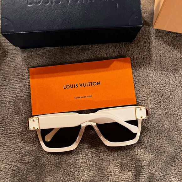 Louis Vuitton - White/Gold Millionaire Sunglasses - Picture 8 of 8